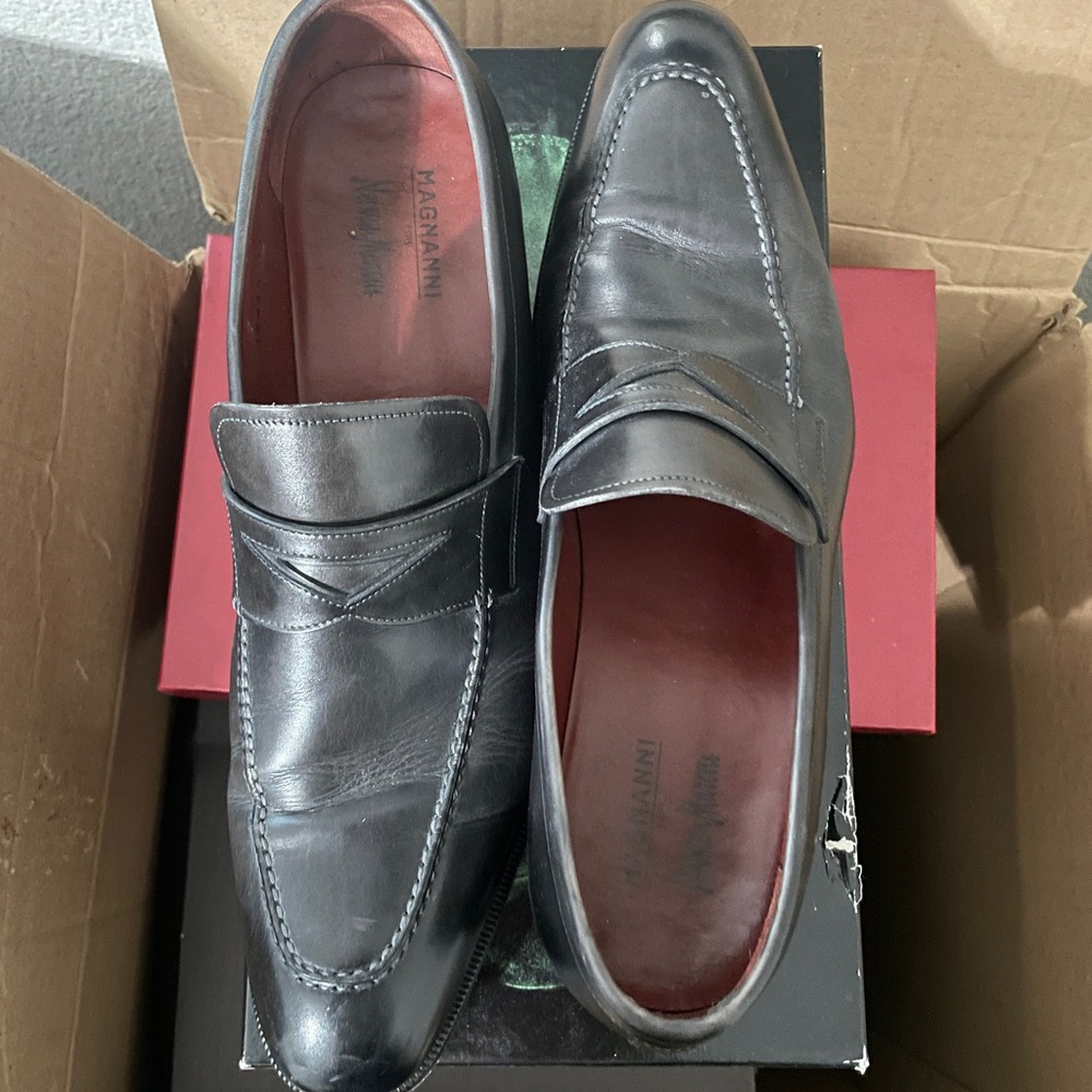 Magnanni Diezma Penny Loafer